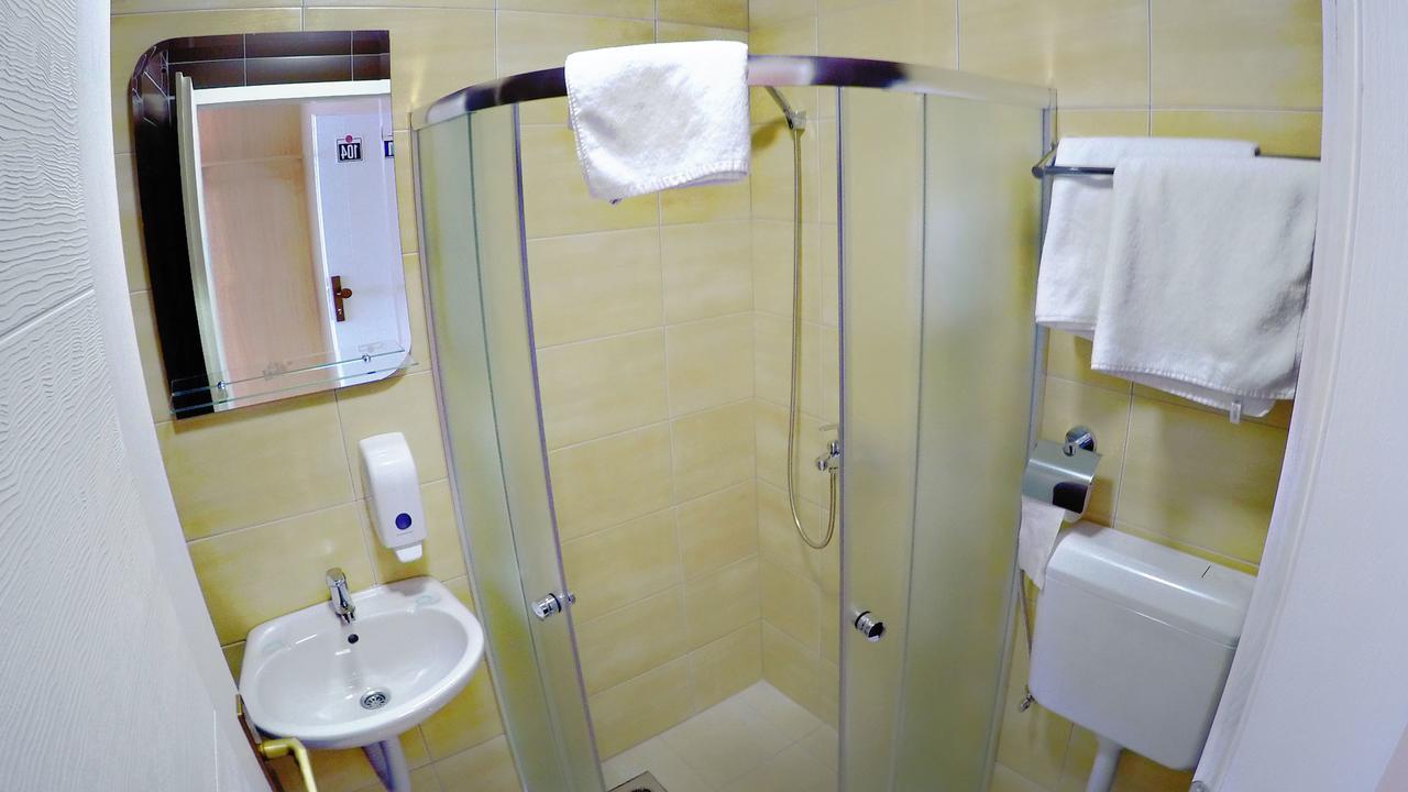 City Hostel Banja Luka Luaran gambar